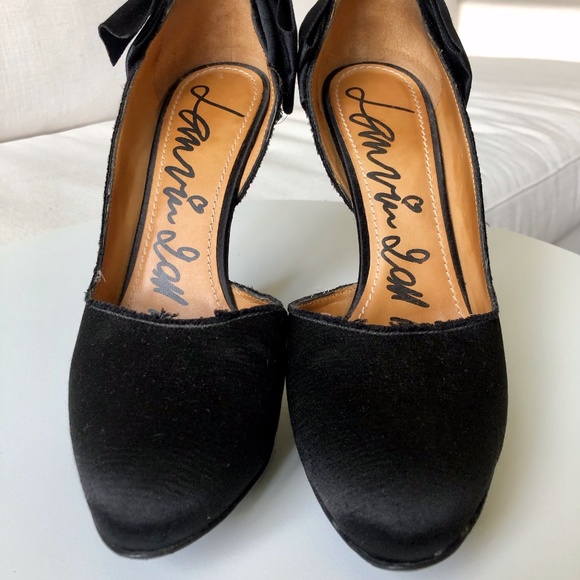 Lanvin Black Bow-Embellished Satin Heels - Picture 2 of 8